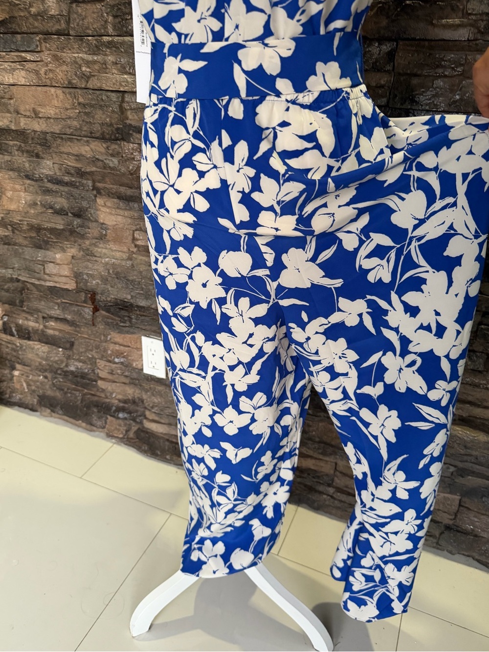 London Times Blue and White Floral Halter Maxi - Picture 11 of 16